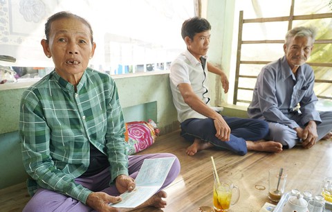 Đưa CMND cho nhà hảo tâm làm hồ sơ nhận tiền rồi bàng hoàng bị... đòi 80 triệu - Ảnh 1. Đưa CMND cho nhà hảo tâm làm hồ sơ nhận tiền rồi bàng hoàng bị... đòi 80 triệu - Ảnh 1.