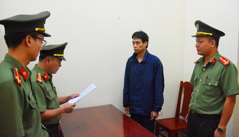 Bắt 3 trưởng khoa Bệnh viện Tâm thần tuồn thuốc ra ngoài trục lợi tiền tỉ - Ảnh 3. Bắt 3 trưởng khoa Bệnh viện Tâm thần tuồn thuốc ra ngoài trục lợi tiền tỉ - Ảnh 3.