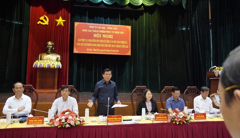 Bí thư tỉnh Bà Rịa - Vũng Tàu: Phải phục vụ nhân dân vô điều kiện - Ảnh 1. Bí thư tỉnh Bà Rịa - Vũng Tàu: Phải phục vụ nhân dân vô điều kiện - Ảnh 1.