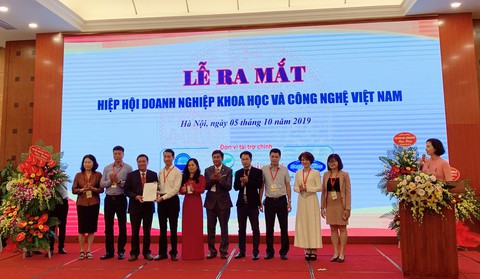 Doanh nghiệp khoa học và công nghệ Việt Nam thành lập hiệp hội - Ảnh 1. Doanh nghiệp khoa học và công nghệ Việt Nam thành lập hiệp hội - Ảnh 1.