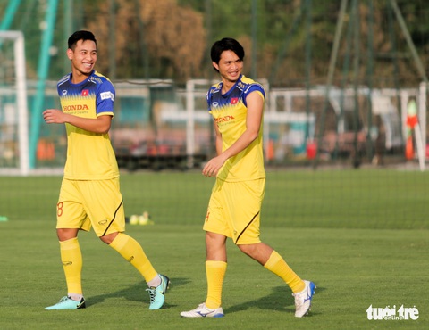 Tuyển Việt Nam thiếu quân tập luyện vì nhóm cầu thủ Hà Nội FC về muộn - Ảnh 5. Tuyển Việt Nam thiếu quân tập luyện vì nhóm cầu thủ Hà Nội FC về muộn - Ảnh 5.