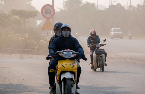 Cháy rừng Indonesia cũng không ô nhiễm bằng Hà Nội: cần giám sát không khí toàn diện - Ảnh 1. Cháy rừng Indonesia cũng không ô nhiễm bằng Hà Nội: cần giám sát không khí toàn diện - Ảnh 1.
