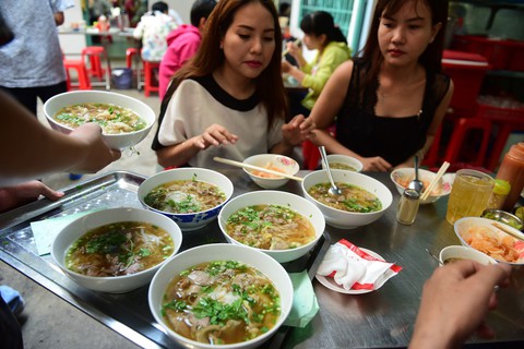 Mời bạn đọc bình chọn 10 quán phở được yêu thích năm 2020 - Ảnh 1. Mời bạn đọc bình chọn 10 quán phở được yêu thích năm 2020 - Ảnh 1.