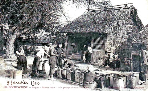 Nước ở Sài Gòn: Từ tháp nước đến phông-tên nước - Ảnh 2. Nước ở Sài Gòn: Từ tháp nước đến phông-tên nước - Ảnh 2.