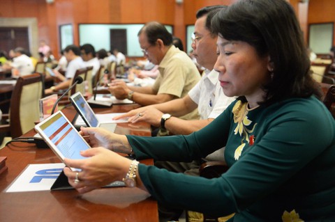 Bí thư Nguyễn Thiện Nhân chia sẻ những khó khăn, xáo trộn của dân Thủ Thiêm - Ảnh 5. Bí thư Nguyễn Thiện Nhân chia sẻ những khó khăn, xáo trộn của dân Thủ Thiêm - Ảnh 5.