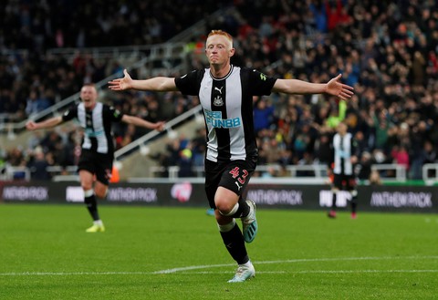 Newcastle bắn hạ M.U tại St James Park - Ảnh 1. Newcastle bắn hạ M.U tại St James Park - Ảnh 1.