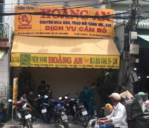Bình Dương: Tiệm vàng trình báo bị trộm hơn 200 lượng vàng - Ảnh 1. Bình Dương: Tiệm vàng trình báo bị trộm hơn 200 lượng vàng - Ảnh 1.