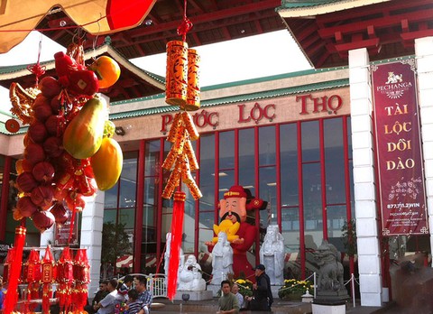 Đón tết phương xa… - Ảnh 1. Đón tết phương xa… - Ảnh 1.