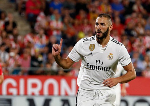Real Madrid tăng lương để giữ chân Benzema - Ảnh 1. Real Madrid tăng lương để giữ chân Benzema - Ảnh 1.