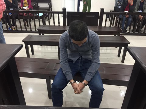 Ép hai con uống thuốc sâu, cha lĩnh án tử hình - Ảnh 1. Ép hai con uống thuốc sâu, cha lĩnh án tử hình - Ảnh 1.
