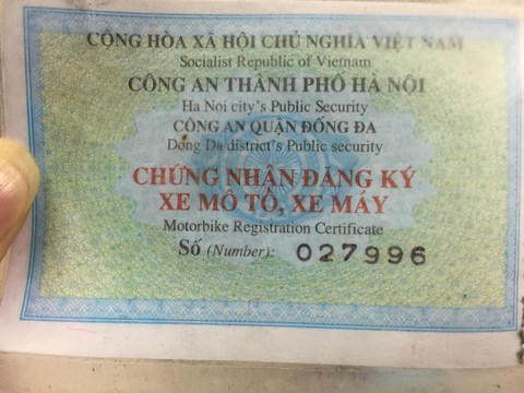 Sẽ cấp cà vẹt xe bằng thẻ nhựa có mã QR? - Ảnh 1. Sẽ cấp cà vẹt xe bằng thẻ nhựa có mã QR? - Ảnh 1.