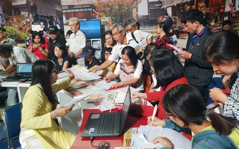 Cuối tuần săn tour tết giảm giá - Ảnh 1. Cuối tuần săn tour tết giảm giá - Ảnh 1.