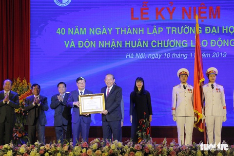Vị thế trường đại học trước hết đo bằng chất lượng - Ảnh 1. Vị thế trường đại học trước hết đo bằng chất lượng - Ảnh 1.