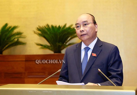 Thủ tướng Nguyễn Xuân Phúc: Phải có luật để bảo vệ nhà đầu tư - Ảnh 1. Thủ tướng Nguyễn Xuân Phúc: Phải có luật để bảo vệ nhà đầu tư - Ảnh 1.