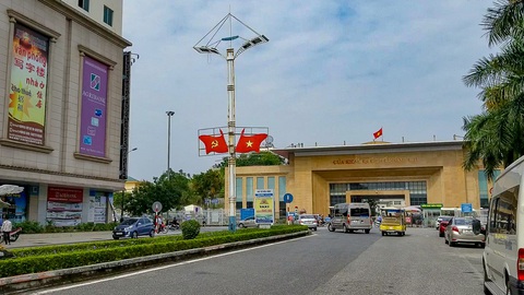 Chợ tiền biên giới - Kỳ cuối: Những dòng tiền chìm, nổi - Ảnh 1. Chợ tiền biên giới - Kỳ cuối: Những dòng tiền chìm, nổi - Ảnh 1.