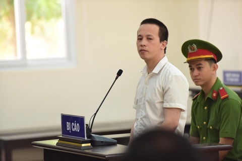 Tuyên tử hình kẻ giết 3 người ở Bình Dương - Ảnh 1. Tuyên tử hình kẻ giết 3 người ở Bình Dương - Ảnh 1.