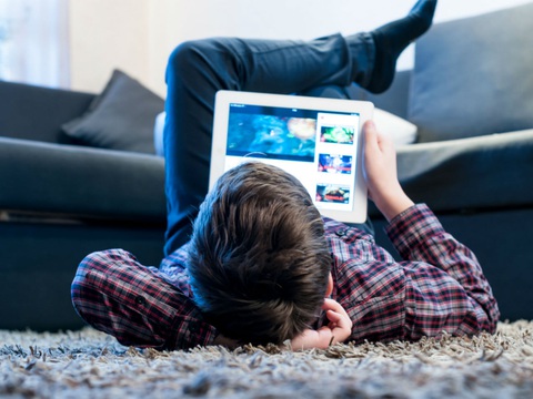 YouTube tuyên bố ‘không có trách nhiệm’ lưu trữ video của người dùng - Ảnh 1. YouTube tuyên bố ‘không có trách nhiệm’ lưu trữ video của người dùng - Ảnh 1.