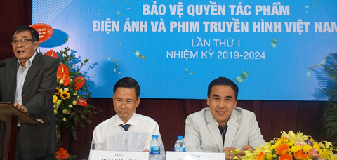 Quyền Linh làm phó chủ tịch Hội Bảo vệ quyền tác phẩm điện ảnh - truyền hình - Ảnh 2. Quyền Linh làm phó chủ tịch Hội Bảo vệ quyền tác phẩm điện ảnh - truyền hình - Ảnh 2.