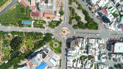 Nhà đầu tư đổ về Cà Mau săn quỹ đất trung tâm - Ảnh 1. Nhà đầu tư đổ về Cà Mau săn quỹ đất trung tâm - Ảnh 1.