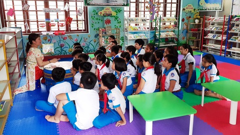 Thư viện thân thiện của những cô cậu trò tiểu học - Ảnh 1. Thư viện thân thiện của những cô cậu trò tiểu học - Ảnh 1.
