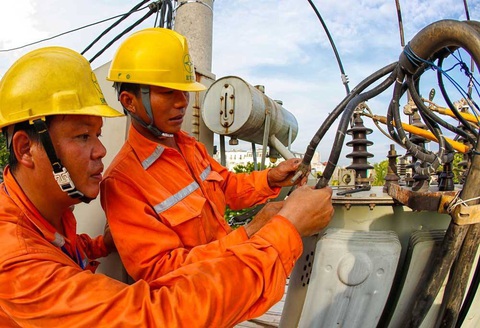 Hơn 31% khách hàng miền Bắc trả tiền điện không dùng tiền mặt - Ảnh 1. Hơn 31% khách hàng miền Bắc trả tiền điện không dùng tiền mặt - Ảnh 1.