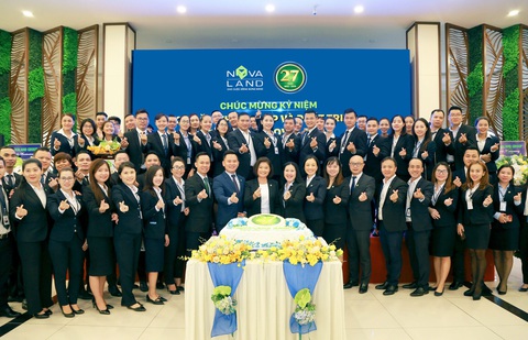 Novaland phát hành cổ phiếu ESOP cho nhân viên chủ chốt - Ảnh 1. Novaland phát hành cổ phiếu ESOP cho nhân viên chủ chốt - Ảnh 1.