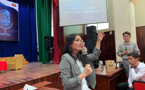 Học theo phương pháp ‘tắm tiếng Anh’ sẽ giỏi cả bốn kỹ năng - Ảnh 1. Học theo phương pháp ‘tắm tiếng Anh’ sẽ giỏi cả bốn kỹ năng - Ảnh 1.