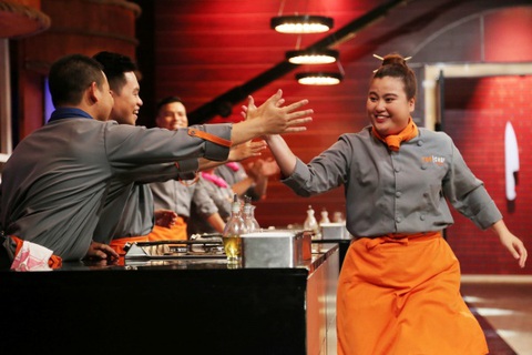 Yến Nhi - Nữ đầu bếp đầu tiên rời Top Chef Vietnam 2019 - Ảnh 1. Yến Nhi - Nữ đầu bếp đầu tiên rời Top Chef Vietnam 2019 - Ảnh 1.