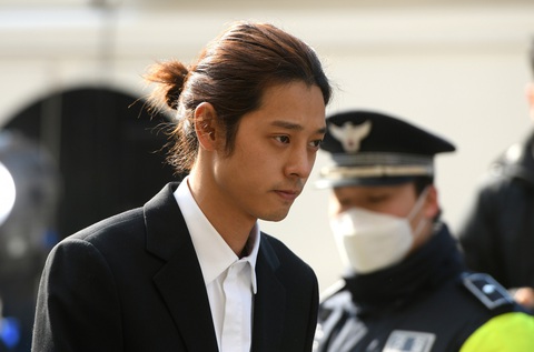Sao Hàn Jung Joon Young đối diện 7 năm tù vì hiếp dâm - Ảnh 1. Sao Hàn Jung Joon Young đối diện 7 năm tù vì hiếp dâm - Ảnh 1.