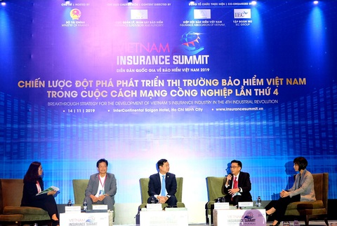 43% khách hàng đổi doanh nghiệp bảo hiểm sau khi có vấn đề bồi thường - Ảnh 3. 43% khách hàng đổi doanh nghiệp bảo hiểm sau khi có vấn đề bồi thường - Ảnh 3.