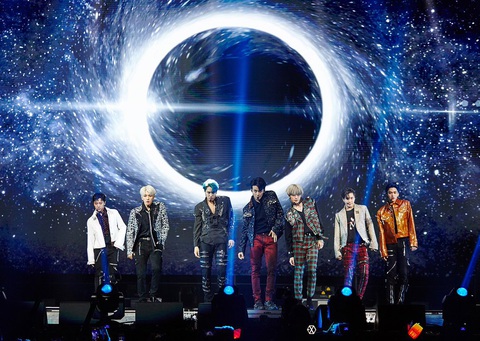 Phóng viên Mỹ nói show sao Hàn SuperM hát nhép, thế là....cãi nhau - Ảnh 2. Phóng viên Mỹ nói show sao Hàn SuperM hát nhép, thế là....cãi nhau - Ảnh 2.