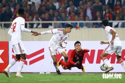 Những hình ảnh ấn tượng trong trận thắng UAE - Ảnh 6. Những hình ảnh ấn tượng trong trận thắng UAE - Ảnh 6.