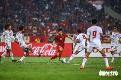 Những hình ảnh ấn tượng trong trận thắng UAE - Ảnh 7. Những hình ảnh ấn tượng trong trận thắng UAE - Ảnh 7.