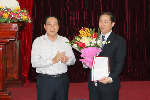 Chủ tịch tổng công ty đường sắt bị cảnh cáo về mặt Đảng - Ảnh 1. Chủ tịch tổng công ty đường sắt bị cảnh cáo về mặt Đảng - Ảnh 1.