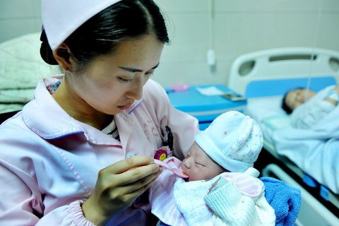 Phát hiện sớm rối loạn gien ở trẻ sơ sinh nhờ trí tuệ nhân tạo - Ảnh 1. Phát hiện sớm rối loạn gien ở trẻ sơ sinh nhờ trí tuệ nhân tạo - Ảnh 1.