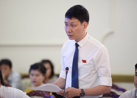 Hành khách phải được chấm điểm tài xế, nhân viên xe buýt - Ảnh 2. Hành khách phải được chấm điểm tài xế, nhân viên xe buýt - Ảnh 2.