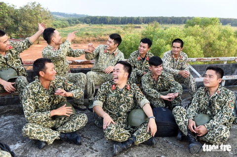 Vào lò đào tạo xem người sắt bay vèo vèo qua vòng lửa - Ảnh 16. Vào lò đào tạo xem người sắt bay vèo vèo qua vòng lửa - Ảnh 16.