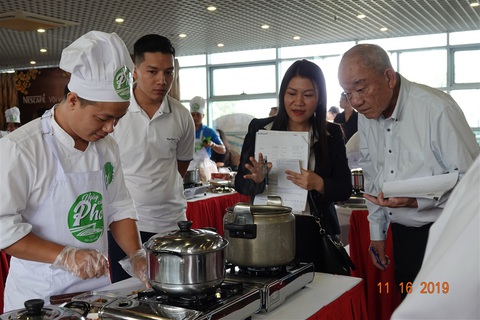 Phở ngon phải đánh thức con tì, con vị - Ảnh 4. Phở ngon phải đánh thức con tì, con vị - Ảnh 4.