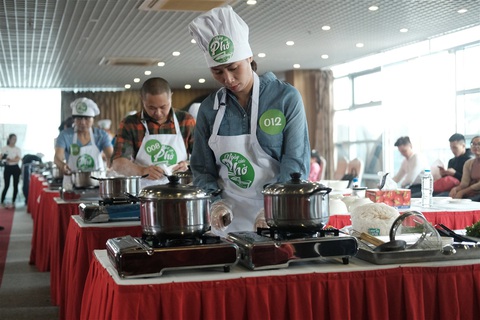 Phở ngon phải đánh thức con tì, con vị - Ảnh 11. Phở ngon phải đánh thức con tì, con vị - Ảnh 11.