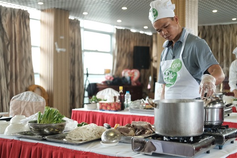 Phở ngon phải đánh thức con tì, con vị - Ảnh 6. Phở ngon phải đánh thức con tì, con vị - Ảnh 6.