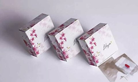 Dân Ấn giận dữ với viên nang Máu cho đêm đầu tiên của Amazon - Ảnh 1. Dân Ấn giận dữ với viên nang Máu cho đêm đầu tiên của Amazon - Ảnh 1.