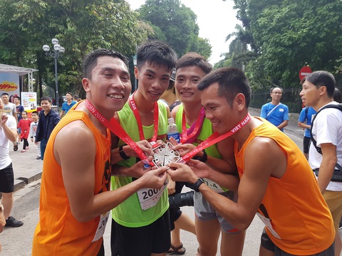 Giải chạy Kizuna Ekiden 2019: Ngày hội thể thao gắn kết tình hữu nghị - Ảnh 15. Giải chạy Kizuna Ekiden 2019: Ngày hội thể thao gắn kết tình hữu nghị - Ảnh 15.