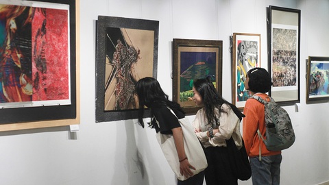 Thưởng lãm tranh và trải nghiệm nghệ thuật số - Ảnh 12. Thưởng lãm tranh và trải nghiệm nghệ thuật số - Ảnh 12.