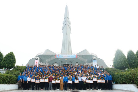 Hội ngộ những bí thư chi đoàn giỏi toàn thành năm 2019 - Ảnh 1. Hội ngộ những bí thư chi đoàn giỏi toàn thành năm 2019 - Ảnh 1.