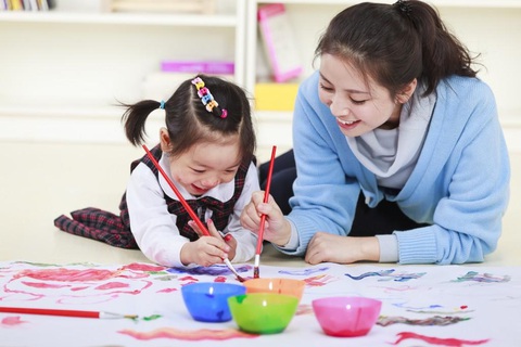 Bạn trả bao nhiêu để mua nhiều thời gian hơn bên con trẻ - Ảnh 1. Bạn trả bao nhiêu để mua nhiều thời gian hơn bên con trẻ - Ảnh 1.