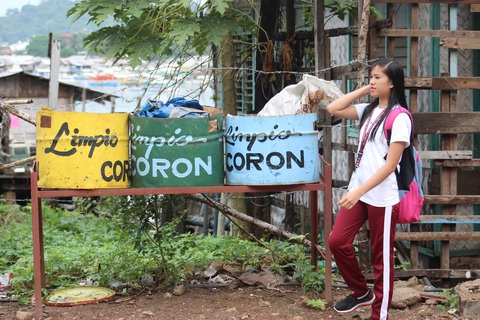 Ngạc nhiên với cách người Philippines biến đảo rác thành đảo sạch - Ảnh 1. Ngạc nhiên với cách người Philippines biến đảo rác thành đảo sạch - Ảnh 1.