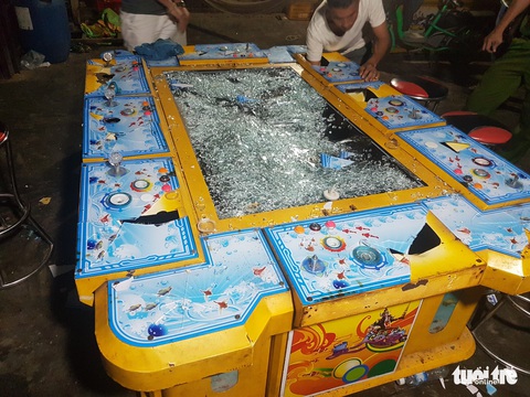 Đập phá máy game bắn cá tan nát vì thua độ nhiều lần - Ảnh 1. Đập phá máy game bắn cá tan nát vì thua độ nhiều lần - Ảnh 1.