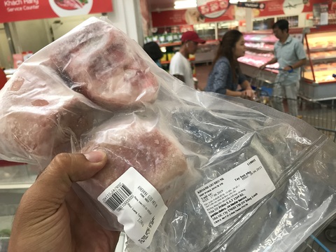 Giá thịt heo làm đau đầu bà nội trợ - Ảnh 4. Giá thịt heo làm đau đầu bà nội trợ - Ảnh 4.