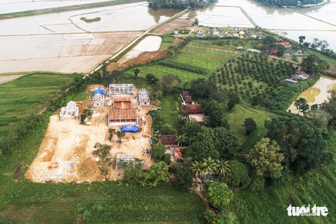Để chùa triệu đô xây ‘chui’ trên đất di tích, xã nói không biết vùng bảo vệ - Ảnh 2. Để chùa triệu đô xây ‘chui’ trên đất di tích, xã nói không biết vùng bảo vệ - Ảnh 2.