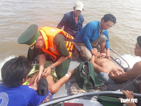 Ngộ độc khí trên tàu cá, 4 người tử vong, 1 người nguy kịch - Ảnh 1. Ngộ độc khí trên tàu cá, 4 người tử vong, 1 người nguy kịch - Ảnh 1.